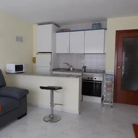 Apartamento Esther Piscina Compartida * Tarragona
